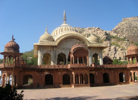 Moosi Rani ki Chhatri, Alwar