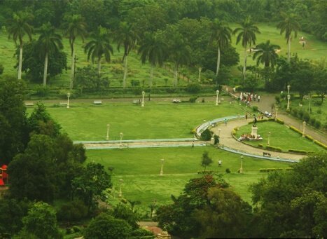 Gulab Bagh and Zoo, Udaipur