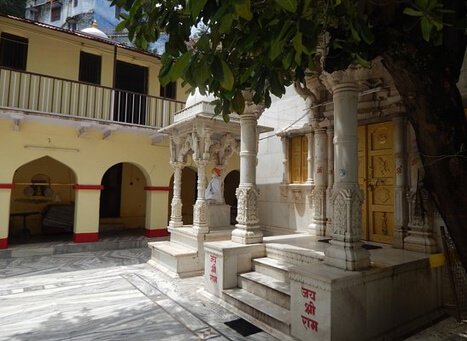 Shri Raghunath Ji Temple Mount Abu, Rajasthan