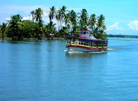 Pathiramanal, Kumarakom